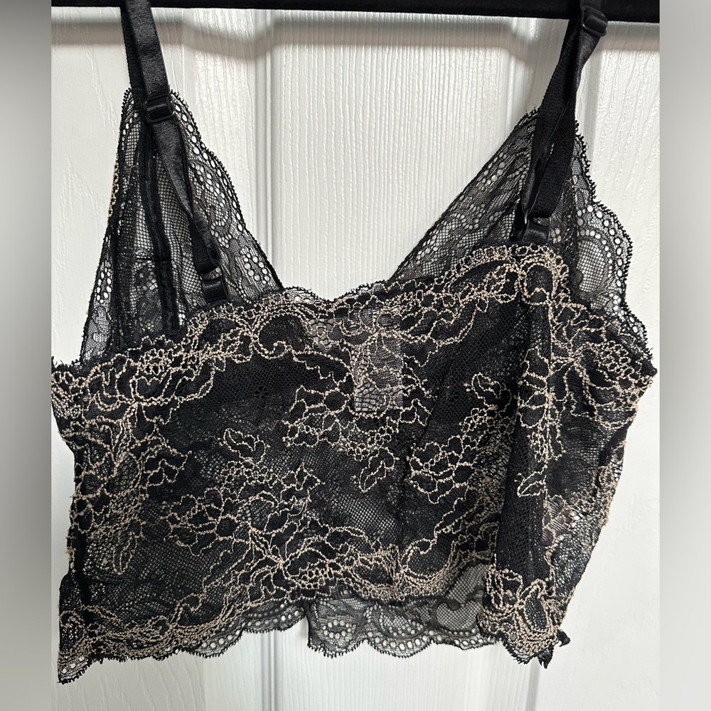 Black and ivory two piece lace lingerie by DKNY in sz S - Picture 3 of 6